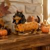 Carine Statuette di Cani per il Ringraziamento Raccolto Autunnale Bassotto Statuetta, Statua di Halloween con Fascia Zucca Pois Piccolo Ornamento Punto Caminetto Outfit,