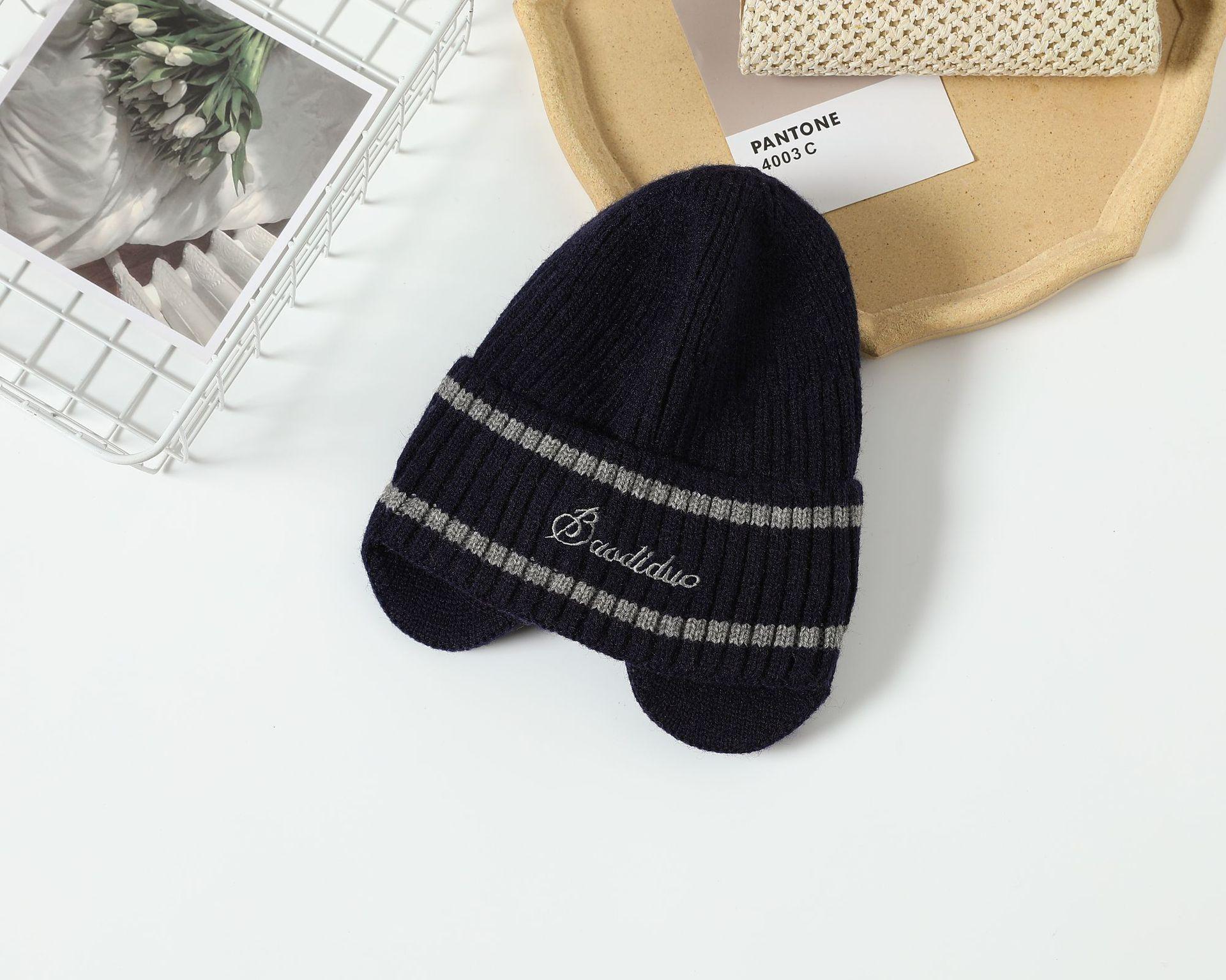 

Осінньо-зимова шапка з вухами, в язана, флісова потовщена, для вулиці, для катання, вітрозахисна, тепла вовняна шапка, модна холодна шапка M（56-58cm） Темно-синій