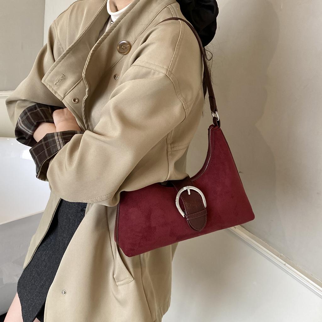 A Niche Frosted Underarm Bag, A Fashionable and Versatile Single-shoulder Crossbody Bag, and A Retro Handbag