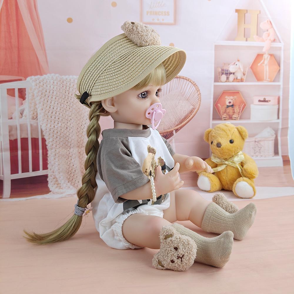 55cm Weiche Gummi-Babypuppe - Singt, Sitzt, Liegt - Perfektes Kindertagsgeschenk