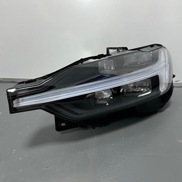 Volvo XC60 Left Headlight Assembly 2018-2025 (PN: 32396583/32347380)