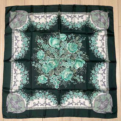 Used Scarf