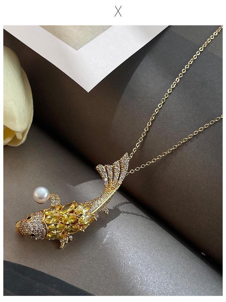 High-End Vintage Zirconia Inlaid Lucky Koi Fish Brooch - Fashionable Jewelry Pin for Women