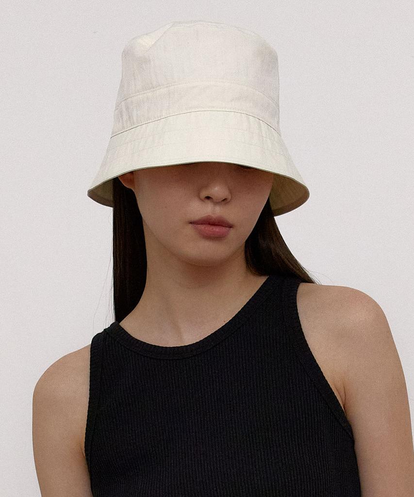 38COMEONCOMMON Cotton Bucket Hat (Ivory)