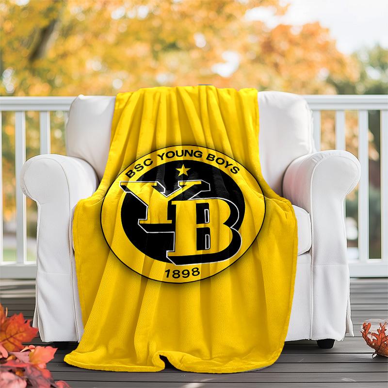 1pc Football Team (26) Theme Blanket - Digital Print, Polyester, Cozy for All Seasons, Perfect for Outdoor, Camping, and Travel