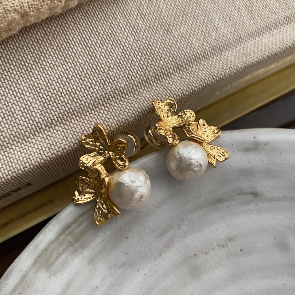 Niche Temperament Medieval Stud Earrings French Mori Fairy Earrings Retro Exquisite High-End Pearl Earrings Female