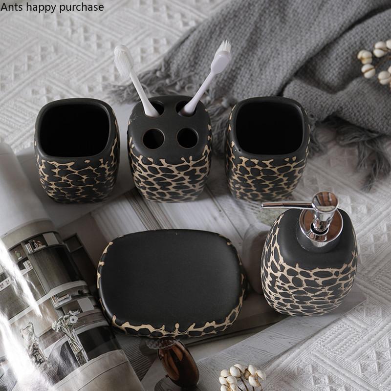Ceramic Bathroom Five Piece Set Leopard Bathroom Wash Supplies Toiletries Mouth Cup Toothbrush Holder Lotion Bottle Soap Dish