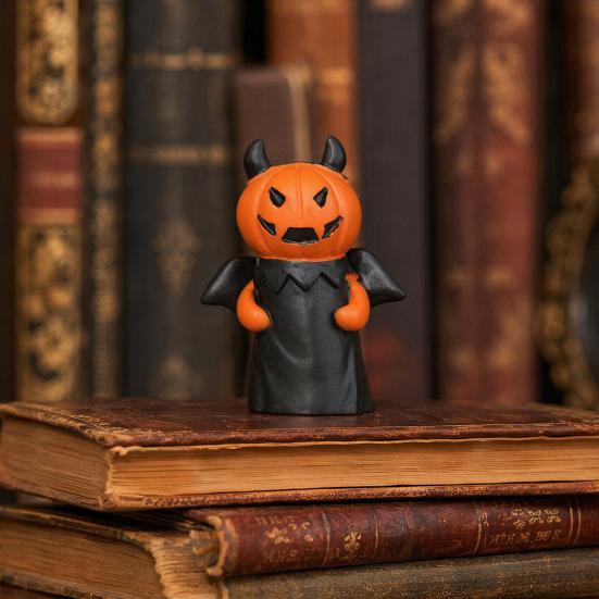 Pumpkin Ornament, 3D Pumpkin Shape Figure, Mini Resin Halloween Decoration for Desktop Micro-Landscapes Parties Window
