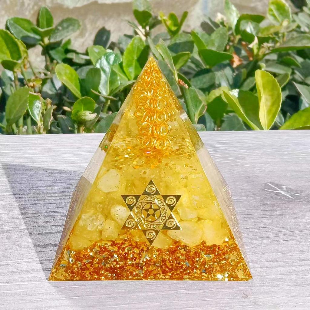 Crystal Stone Pyramid Resin Decor: Home, Office, Car Ornaments