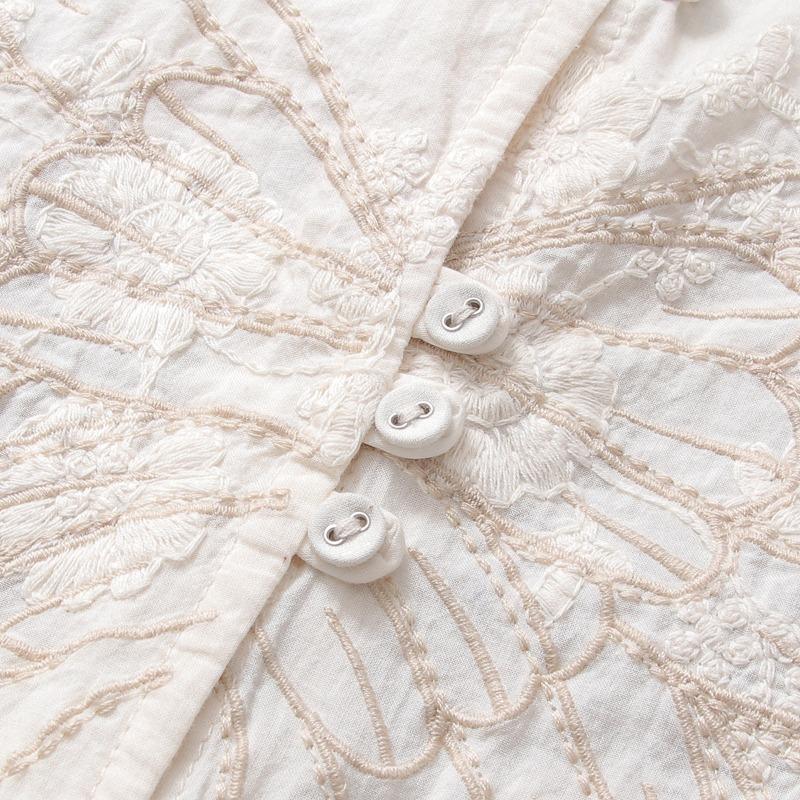 Butterfly Embroidered Long-sleeved Shirt Ladies Spring Chinese Style Loose Casual Shirt