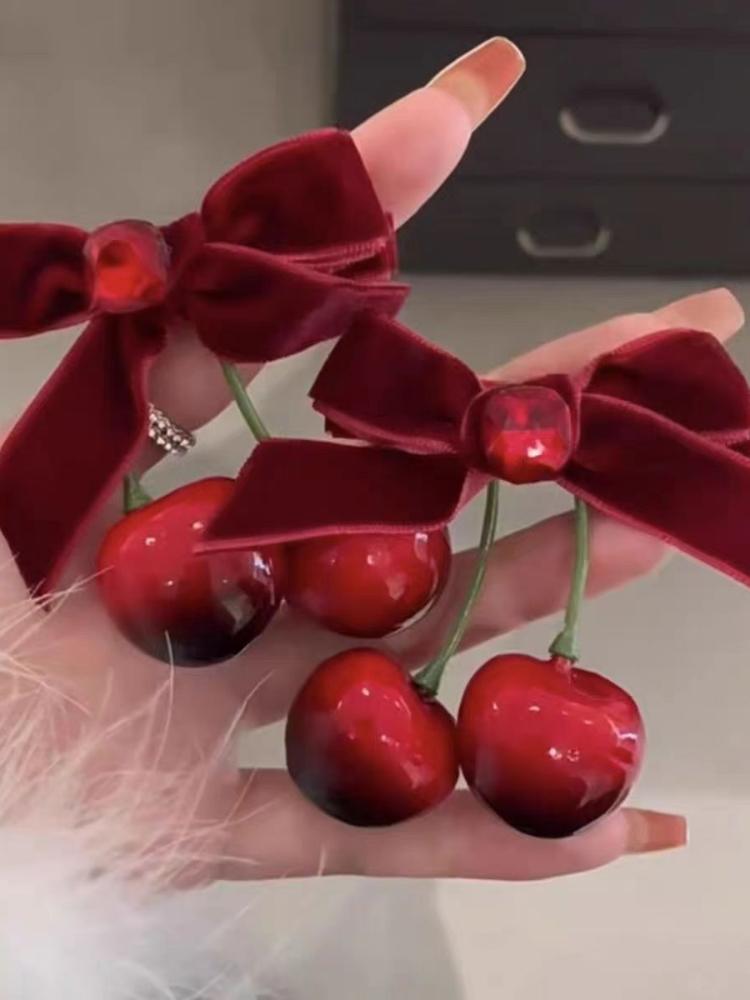 Designer Red Cherry Cloth Bow Hair Clip Sweet Women Fashion Double Layer Barrettes Lolita Headdress Female Korean Cute Velvet Ribbon Hairpin Girl