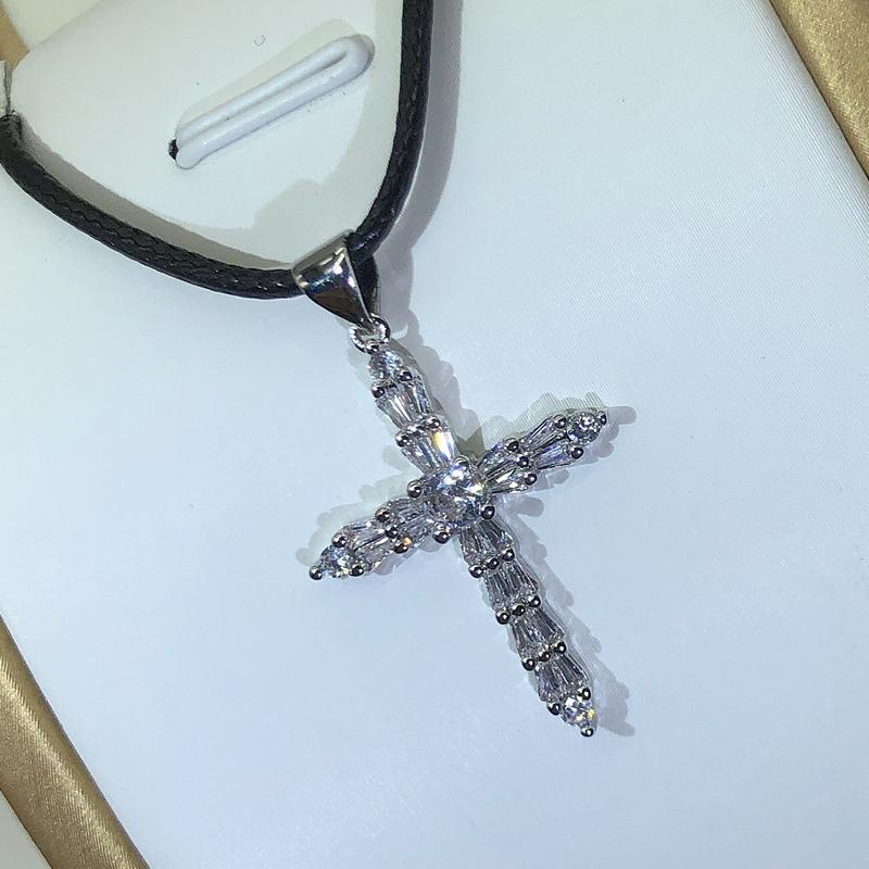 925er Sterlingsilber Beliebter Weißer Zirkonia Kreuz Anhänger Neue Halskette Für Damen Party Geburtstag Schmuck Geschenk