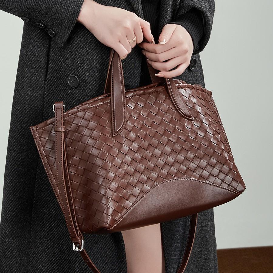 Leather Design Woven Tote Bag Women'S Commuter Versatile Large-Capacity Portable Oblique Span Bag