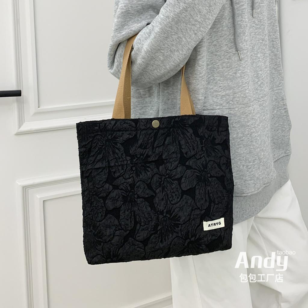 Delicate Relief Flower Fabric Women's Shoulder Bags Fashi Versatile Female Handbags Casual Solid Color Ladies Bento Bags