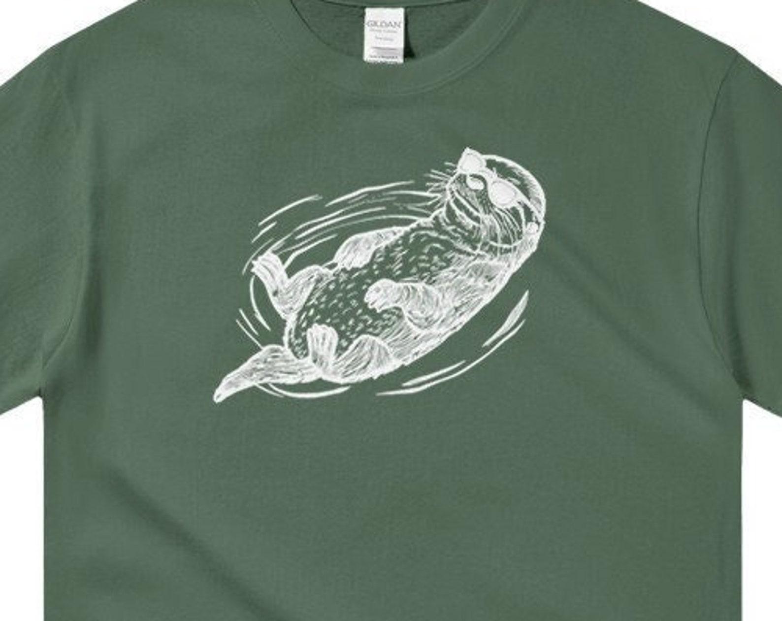 Otter Shirt, Animal Lover Shirt, Gifts For Him, Otter Gifts, Funny Animal Shirt, Cute Animal shirt, Cool Animal T Shirt, Gifts For Her L