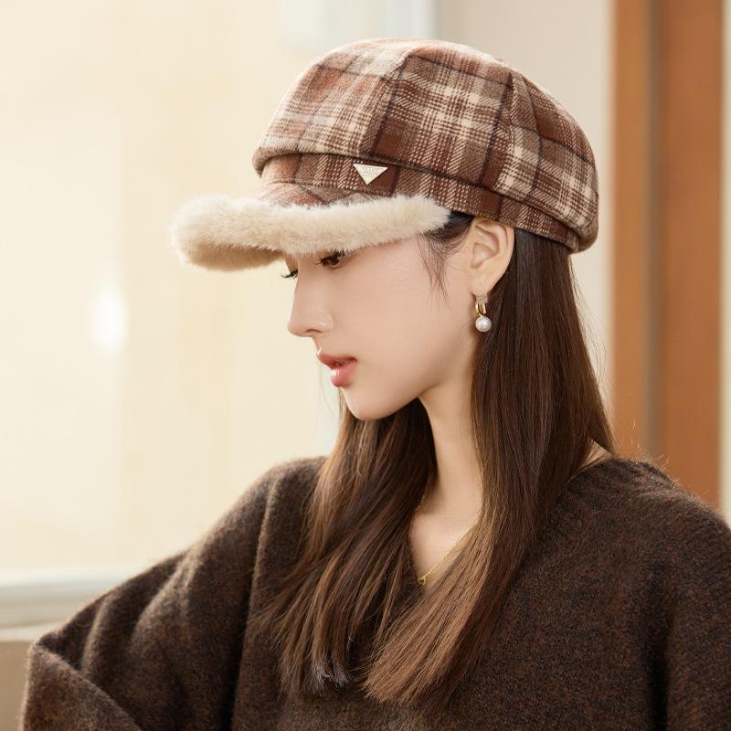 Chapeau d'automne et d'hiver Chapeau octogonal à carreaux rétro britannique pour femmes Casquette tendance Chapeau thermique