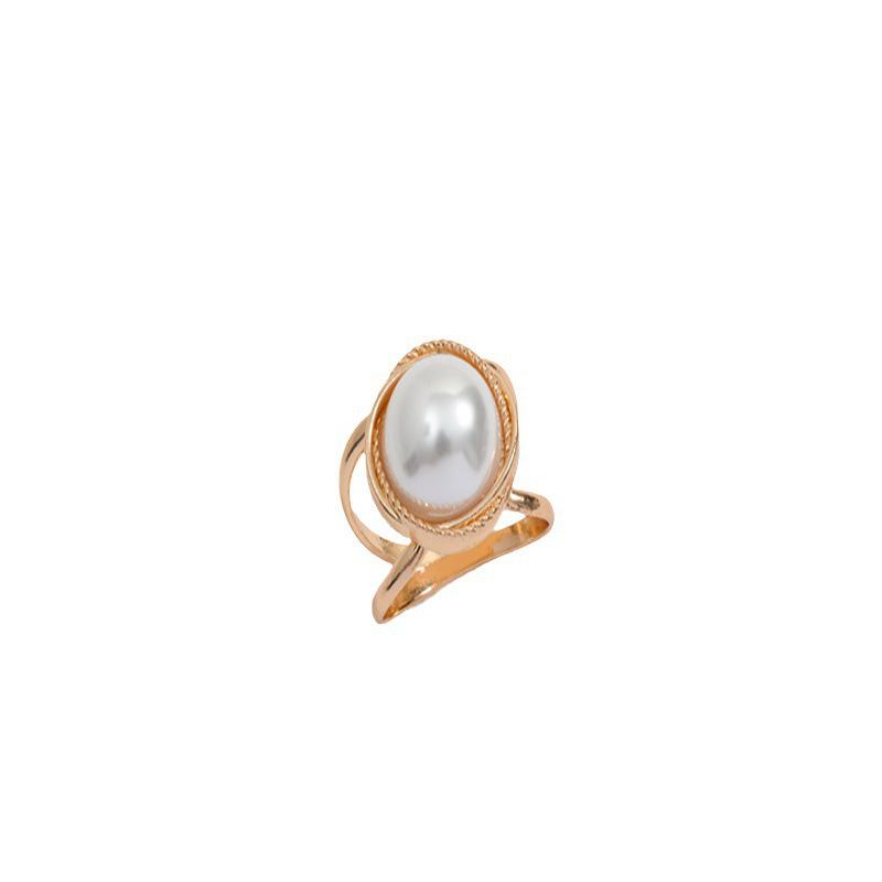 Korean Pearl Camellia Scarf and Shawl Buckle for Fashionable T-Shirts