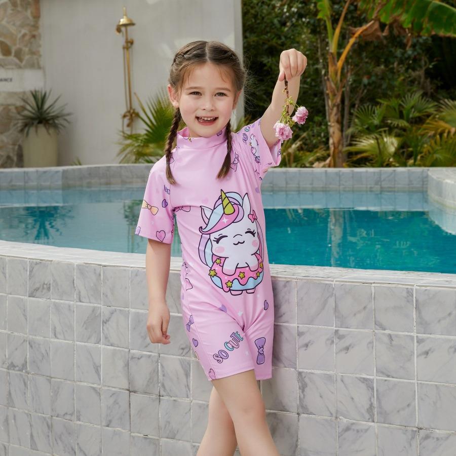 Dívčí kreslené jednodílné plavky s krátkým rukávem a rychleschnoucí úpravou, s ochranou proti slunci, Jihovýchodní Asie.