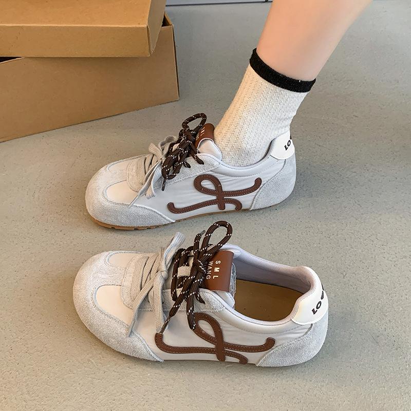 Lightweight trendy retro versatile flat-bottomed German training shoes women's 2025 new spring and autumn lightweight sports shoes casual board shoes