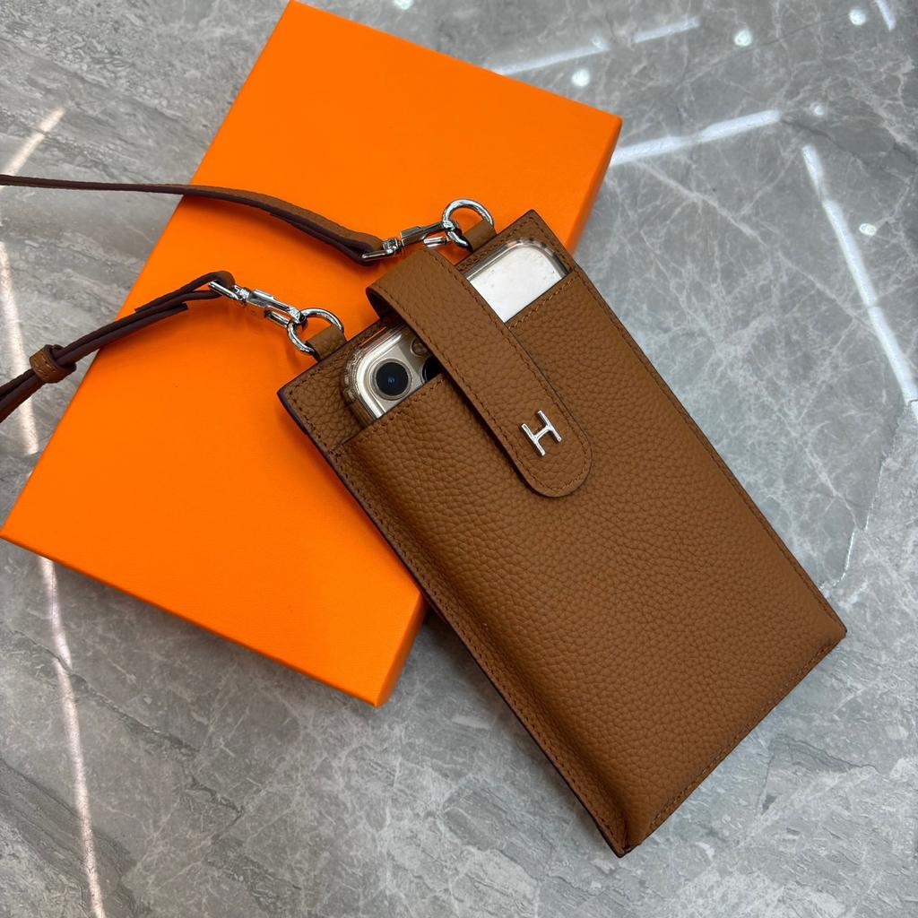 Handyhülle aus echtem Leder für Damen 2025 Neuer Stil Einzelnes Fach Dekorative Tasche Mode Stehende Kleine Tasche für Damen