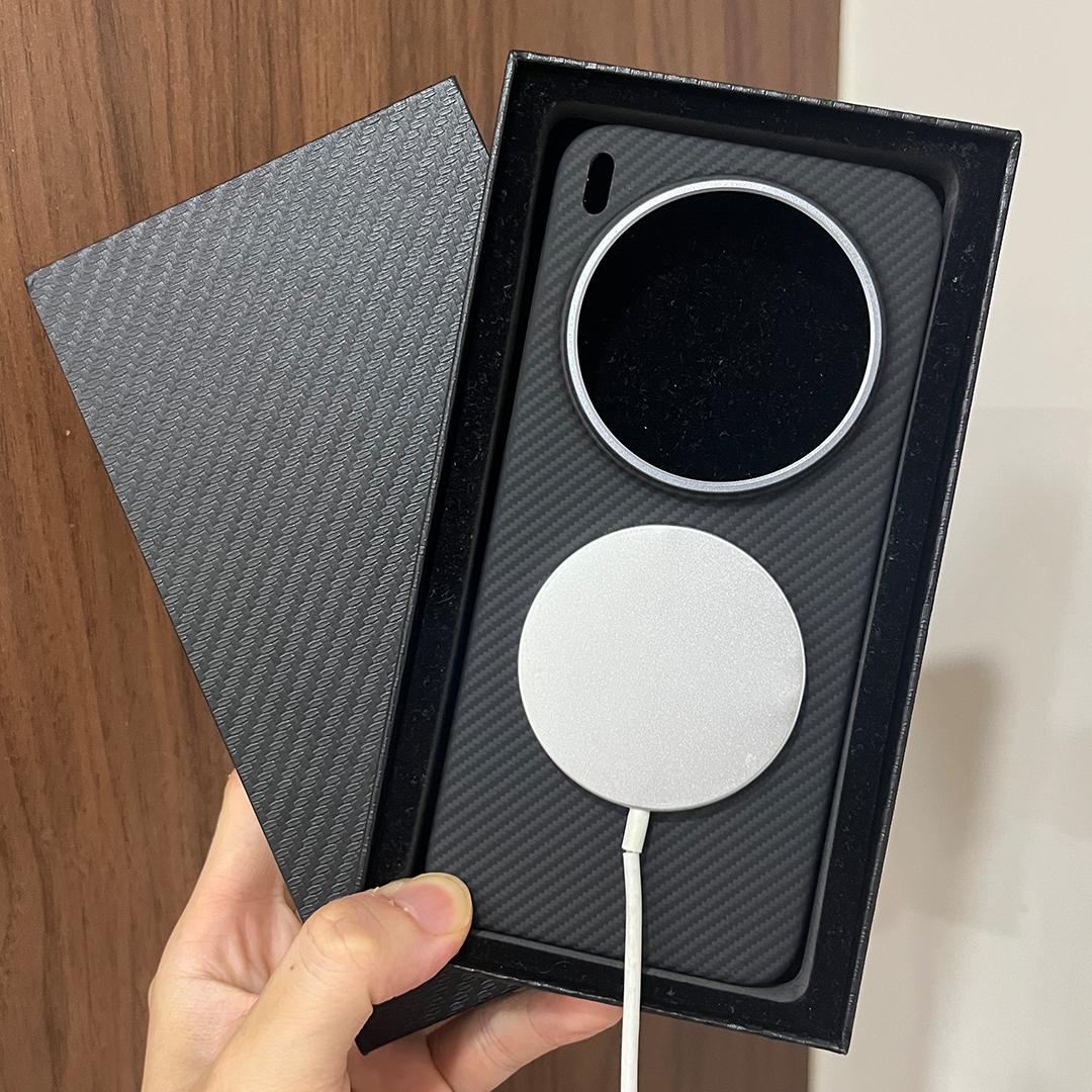 Magnetic Kevlar Aramid Carbon Fiber Phone