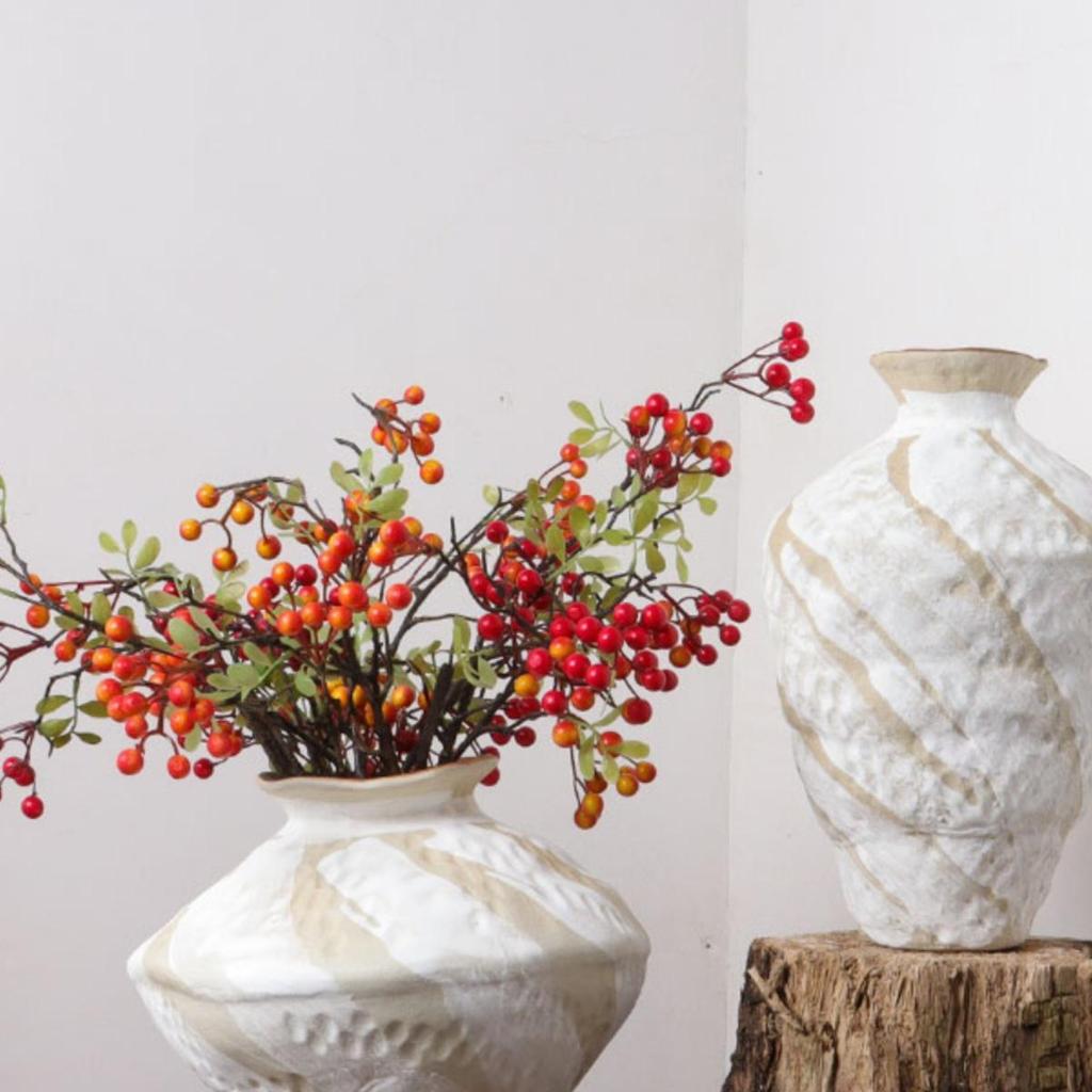 Modern Minimalist Ceramic Vase for Fresh or Dried Flowers – Ideal for Living Room, Dining Table, Entrance Hall, or TV Cabinet.