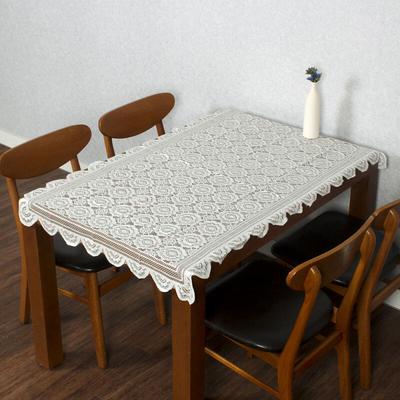 French Lace Tablecloth (Daisy)