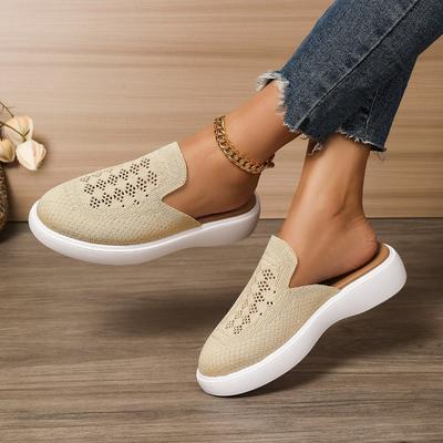 Schuhe mit dicker Sohle Hausschuhe Perforierte Zehenkappen Atmungsaktive Slipper und Halbschuhe