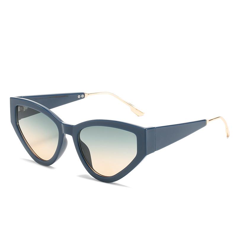 Cat'S Eye Sunglasses, Glasses Of The Same Brand, Street Photography Personalized Sunglasses For Women