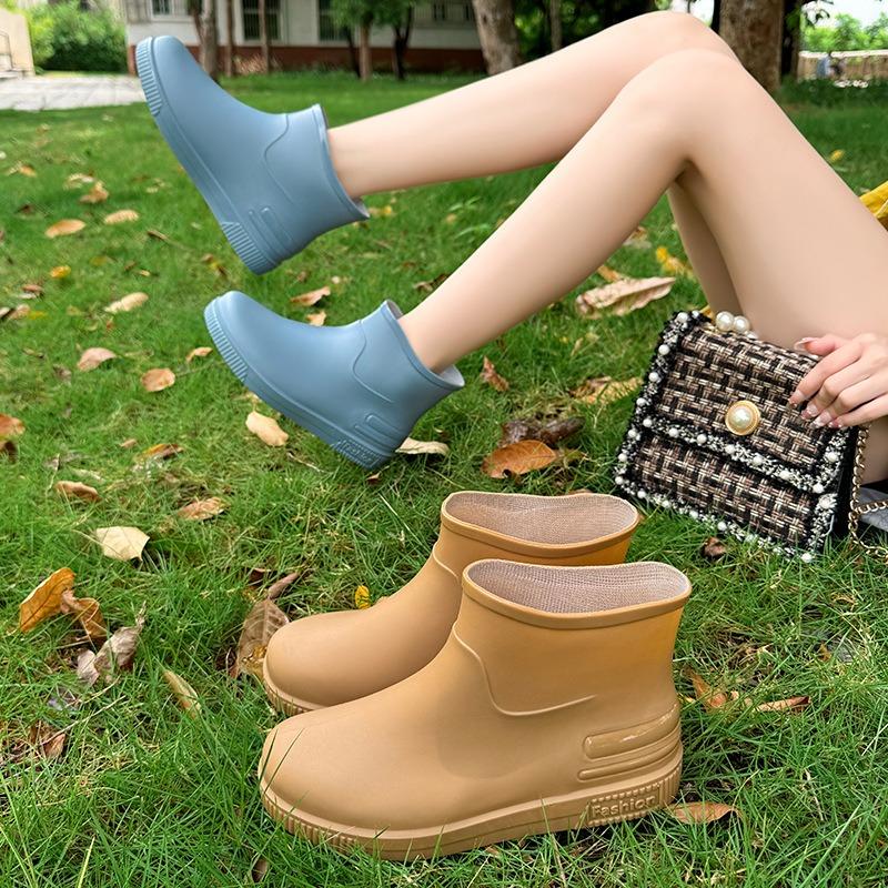 Fashion Short Tube Women's Rain Shoes Outdoor Low Tube Water Shoes New Non-slip Rain Boots Adult Warm Water Boots Rubber Shoes