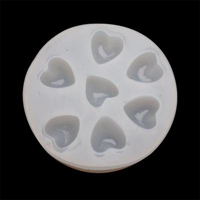 Herzförmige Kerzen-Silikonform für handgefertigte Schreibtischdekorationen Gips Epoxidharz Kerzen-Silikon-Backform
