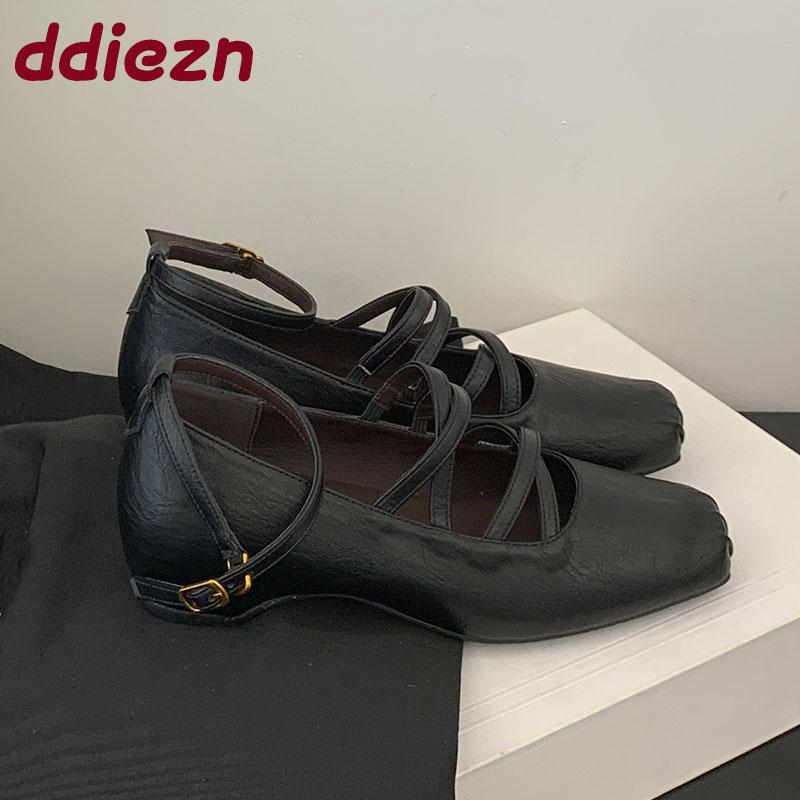 Mode Damen Flache Mary Janes Schuhe Mit Höhenerhöhendem Schuhwerk 2025 Neue Mode Eckige Zehenpartie Damen Ballerinas