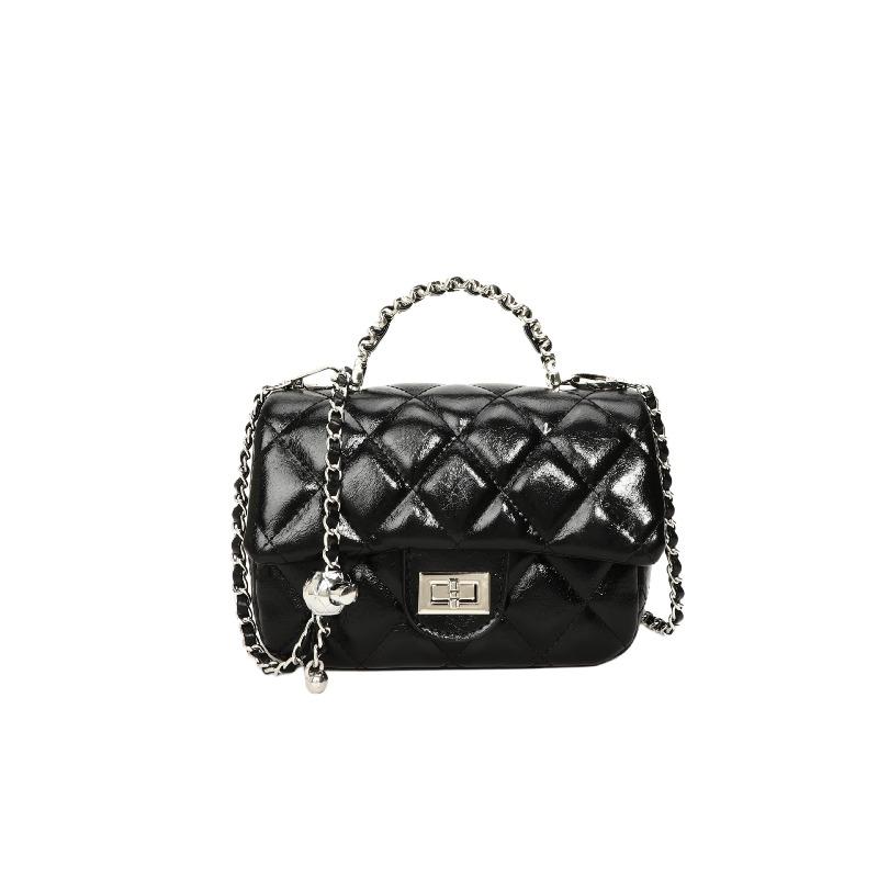 Rhombus single shoulder messenger bag women's new chain lock small square bag single shoulder messenger bag