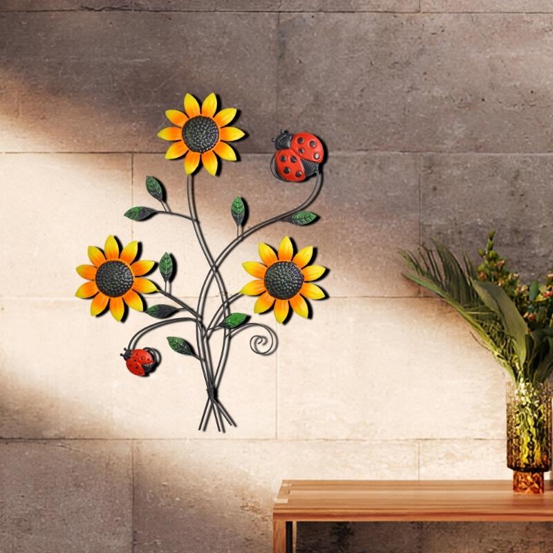 Iron Sunflowers Wall Hanging Weather Resistant Outdoor Decoration For Patios Yard Easy Setups No Tool Required