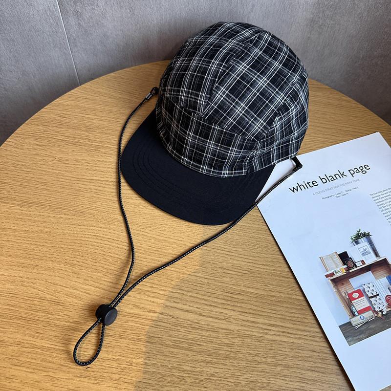 Summer Sports Cap With Wide Brim And Cotton Blend Material For Men And Women