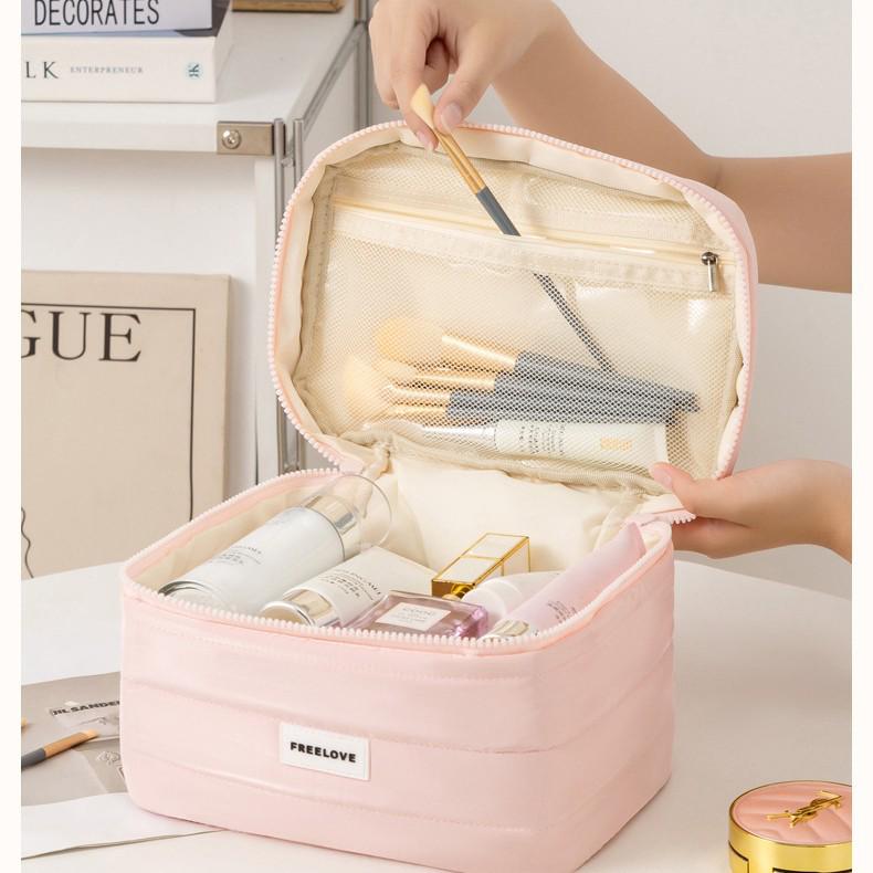 Women's Large Waterproof Makeup Bag - Portable, Ultralight, High Value Autumn Design