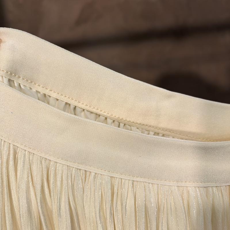 Champagne High Waist Seamless A-Line Gauze Skirt for Women - Versatile Mid-Length for Spring, Summer, and Autumn.