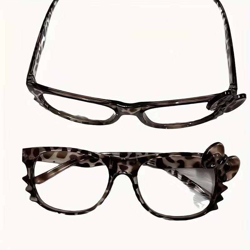 Women's Retro Kitty Cat Glasses with Leopard Print & Tortoiseshell Bow in Cute Style for Photos and Dressing Up