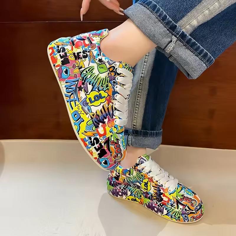 Women's Casual Sneakers Painted Graffiti Lace Up Sports Shoes for Women Flat Ladies Running Shoes Fashion New