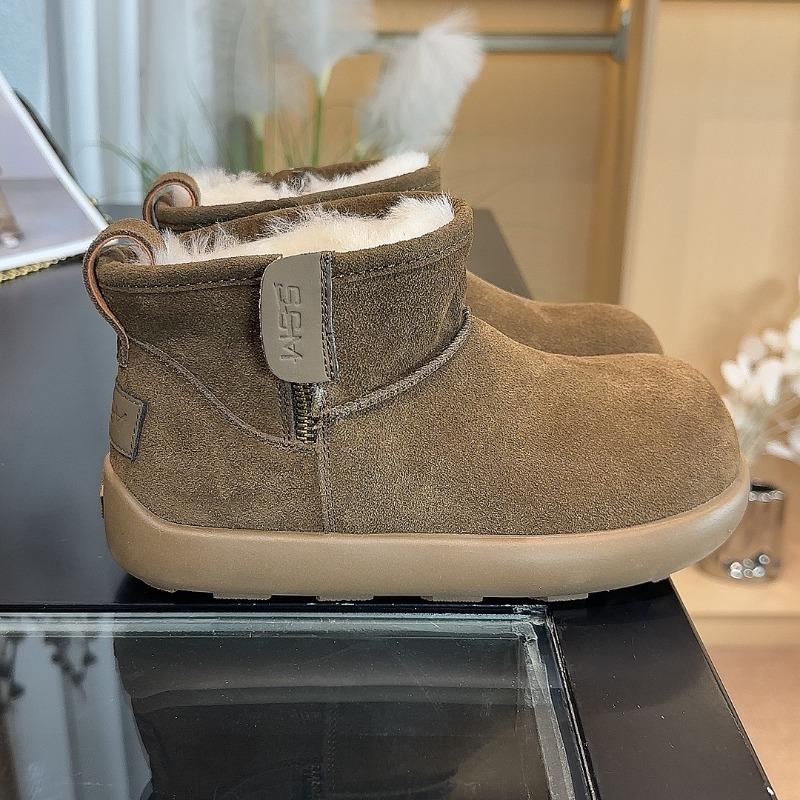 Small short boots snow boots women's new winter velvet thickened thick-soled non-slip warm short boots