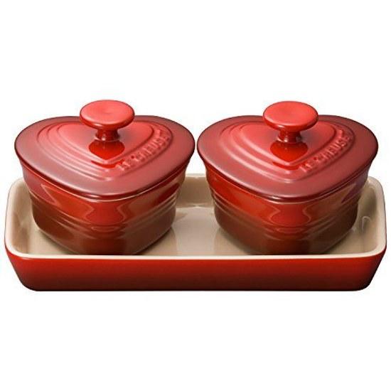 Le Creuset Hitzebeständiger Behälter Petit Ramkan DAmour Set Kirschrot Kältebeständig Mikrowellen- und Backofengeeignet Hochzeitsfeier Jubiläum Braut