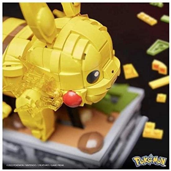 Mattel Mega Bloks Pokémon Pikachu Runs Moving Block Set 1095 Pieces Ages 12 Up HGC23