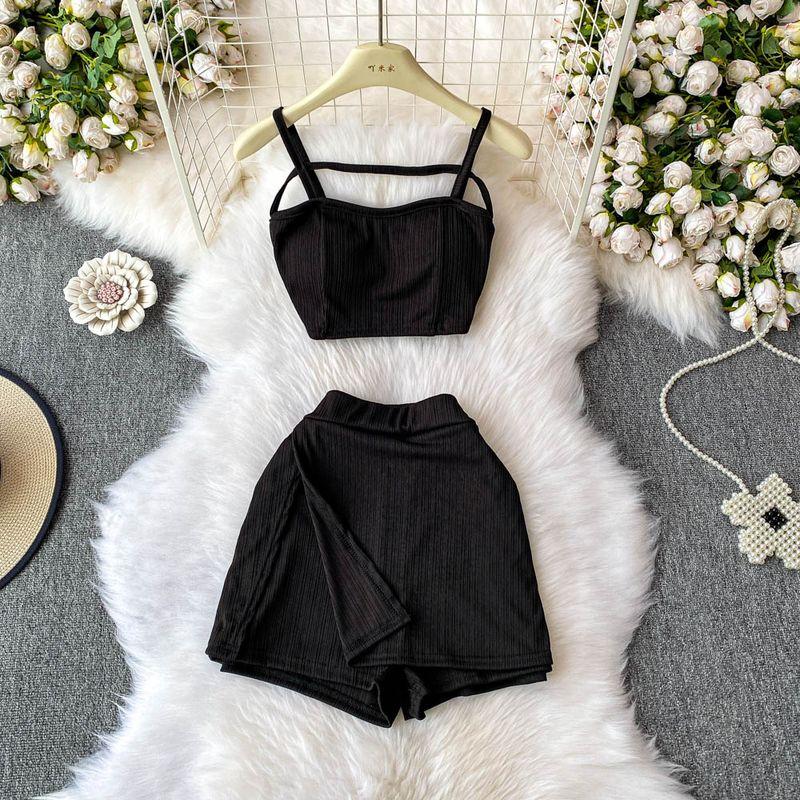 

Милый Гяру Чистое Желание Пояс-ветер Нагрудная накладка Бюстье Топ + Шорты-кюлоты с завышенной талией, утягивающие, с разрезом и широкими штанинами, Комплект из двух предметов Black All yards