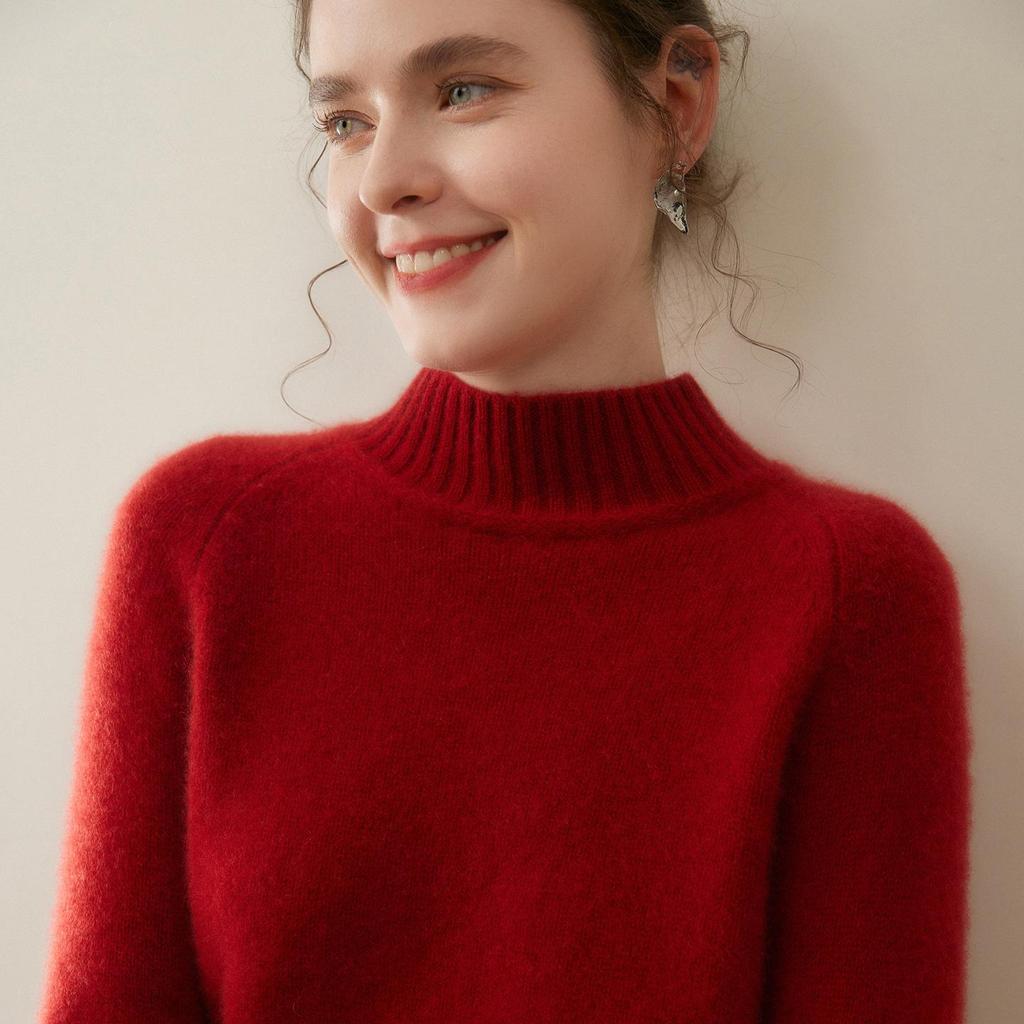 Women's Thickened Cashmere Knit Sweater: Solid Color, Loose Fit, Half-High Collar Pullover.