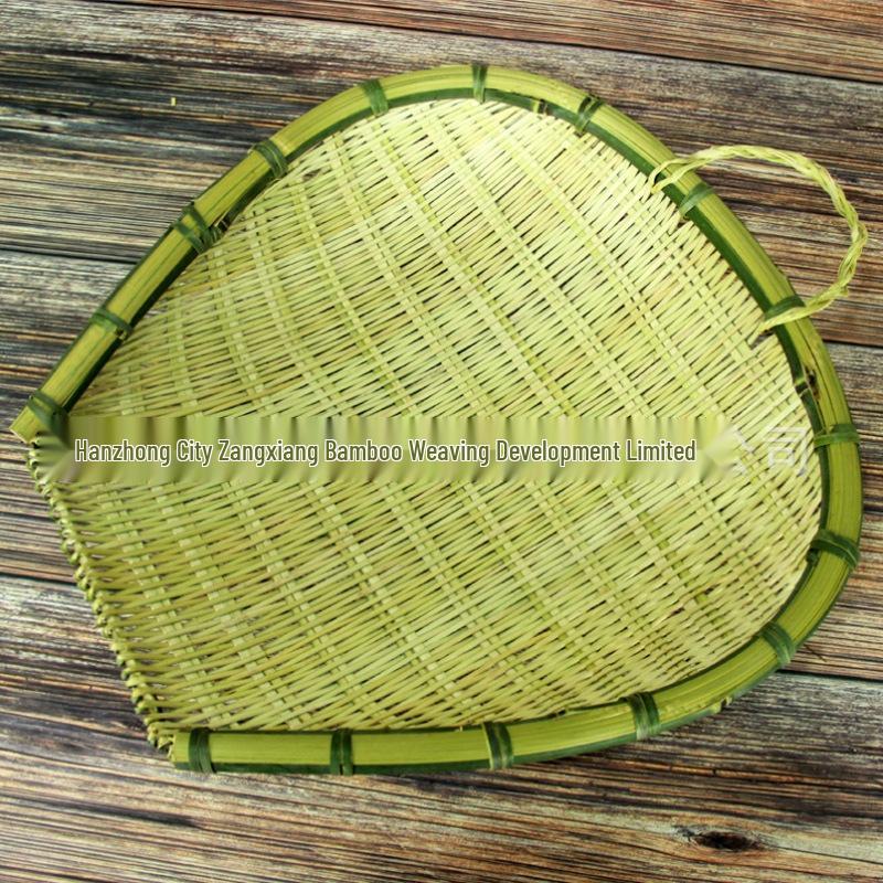 Bamboo Winnowing Basket: Handmade Traditional Rice Washing and Draining Kitchen Tool