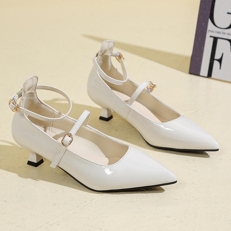 

Модные Сексуальные Босоножки с Острым Носком на Низком Каблуке Женские Модные Туфли из Лакированной Кожи Роскошные Дизайнерские Платье Элегантные Женские Туфли-Лодочки Большого Размера 41 42 42