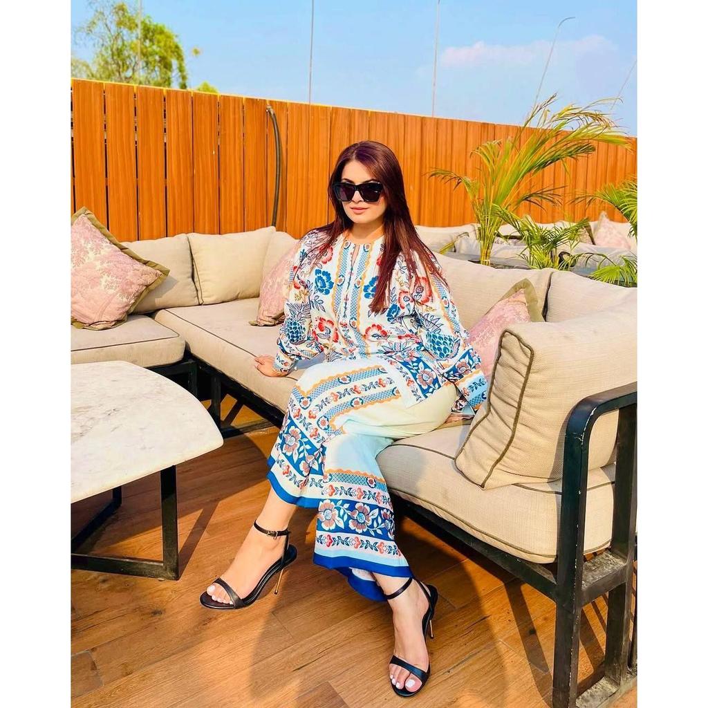 *Launching New Đěsigner Party Wear Look Pur Natural Crepe Top&plazzo Co-ords Set*