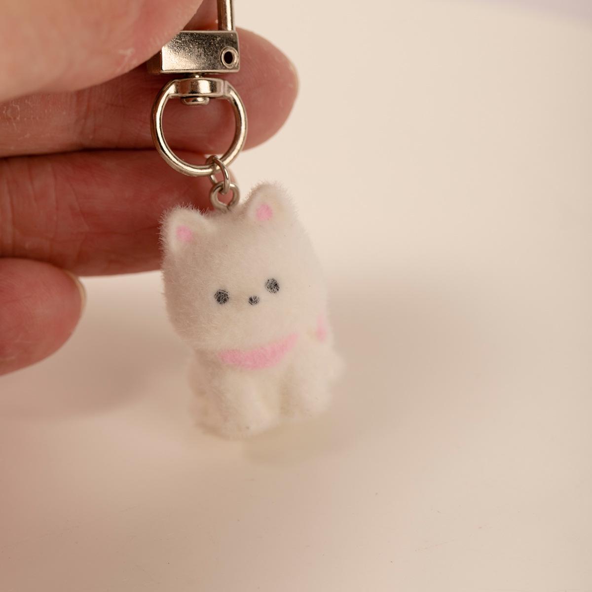 Мини-подвеска-брелок в виде флокированного щенка из смолы: Милый самодельный брелок-подвеска для сумки