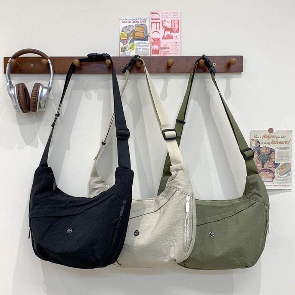 Large Capacity Nylon Crossbody Bag Korean Style Dumpling Bag Oxford Cloth Shoulder Bag  Travel