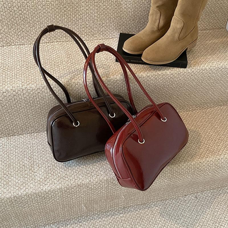 Retro PU Leather Boston Bag for Women Large Capacity Commute Shoulder Bag Vintage Handbag